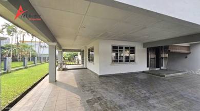 Semi-Detached House For Sale in Kuching,SWK