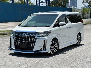 Toyota Alphard SC in Old Klang Road, KUL