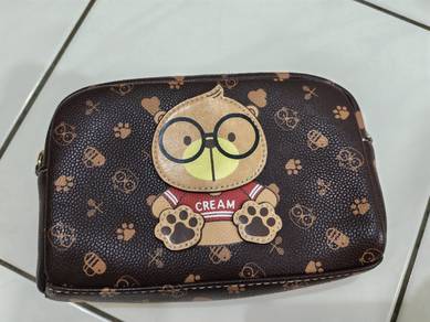 cream bear🐻 bag