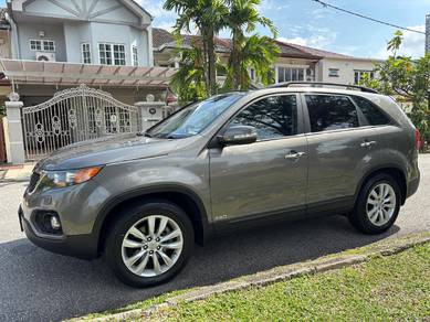 Kia Sorento in Bandar Utama, SGR