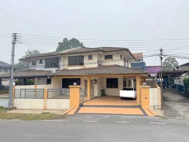 Semi-Detached House For Rent in Kuching,SWK