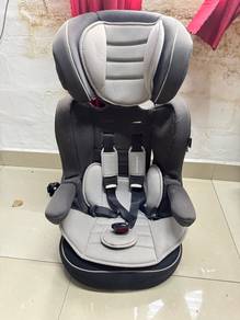 baby carseat brand mothercare