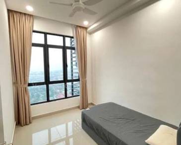 Condominium For Rent in 99 Residence
