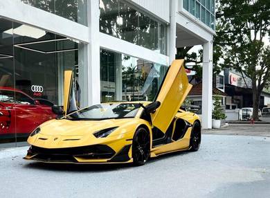 Lamborghini Aventador LP 700-4 ROADSTER in Glenmarie, SGR