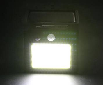 [PROMO] LAMPU SOLAR MOTiON SENSOR SECURITY LIGHT