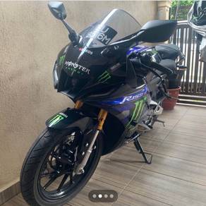 Yamaha R15