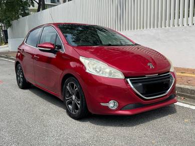 Peugeot 208 VTi ALLURE in Ara Damansara, SGR