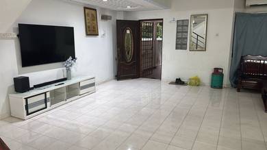 Room in Nilai, NSN