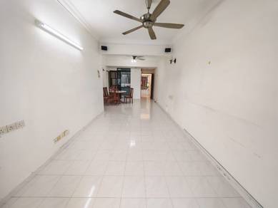Condominium For Sale in GL Garden