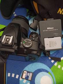Nikon D3400 + Lens 18-55mm + SD Card + Bag