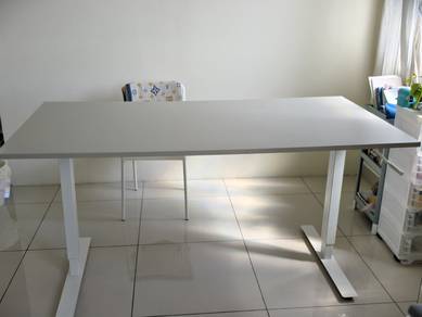 Urgent sale of almost brand new height-adjustable 