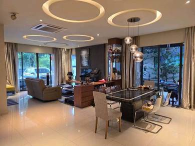 Semi-Detached House For Sale in Klang,SGR
