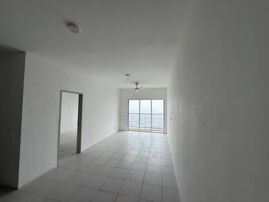 Condominium For Rent in Residensi Sateria