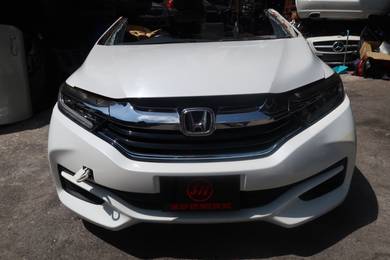 Honda shuttle 1.5 hybrid half cut spare parts