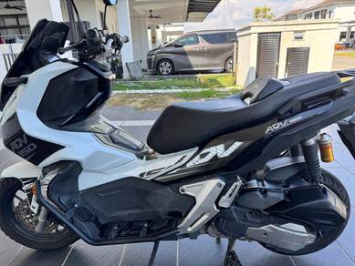 Honda ADV 150