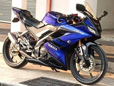 Yamaha R15