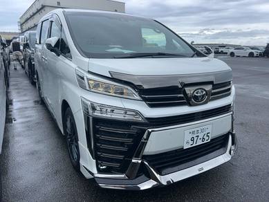 Toyota Vellfire GOLDEN EYES III in Bangi, SGR