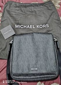 Michael Kors black messenger bag gently used