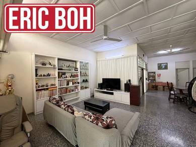 Semi-Detached House For Sale in Jelutong,PNG