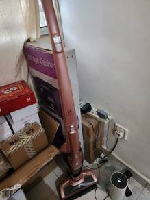 Electrolux Ergorapido 2-in-1 Cordless Stick Vacuum