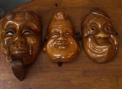 Vintage wooden Japanese mask 3