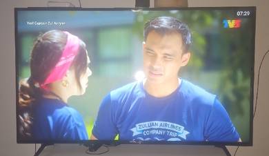 Smart tv SONY BRAVIA 65INCHI like new