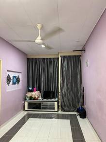 Room in Batu Caves, SGR