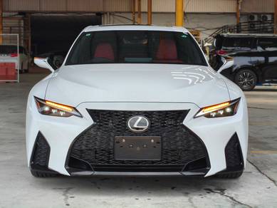 Lexus IS 300 F-SPORT in Tebrau, JHR