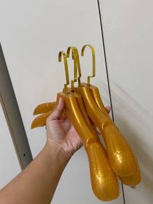Hanger 