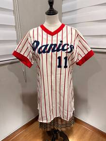RARE V neck Panics 11 x mizuno L 3602