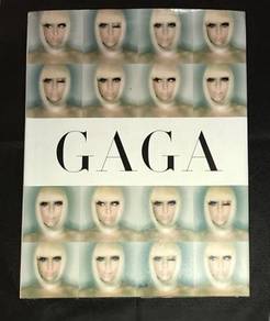LADY GAGA BOOK Buku