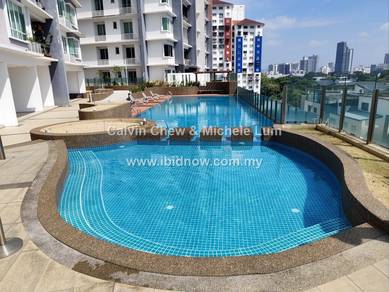 Condominium For Sale in D'Suria Condominium