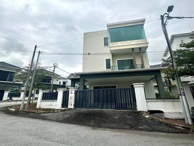 Semi-Detached House For Sale in Ipoh,PRK