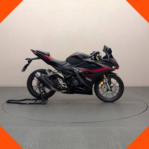 Honda CBR150R