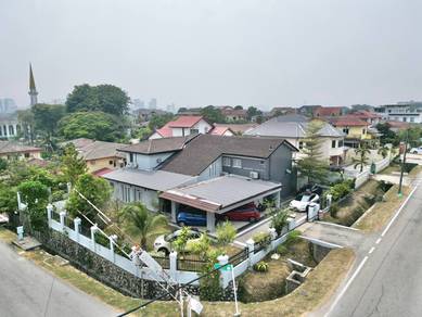 Bungalow House For Sale in Petaling Jaya,SGR