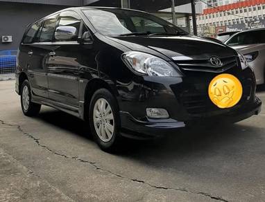 Toyota Innova G in Kepala Batas, PNG