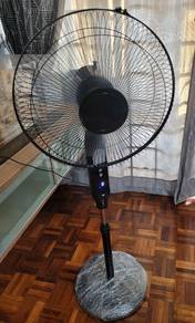 solar stand fan with remote