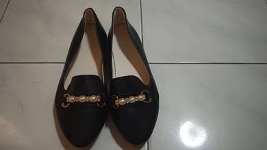 casual shoes work 