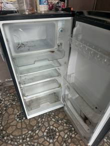 Peti Sejuk Hisense
