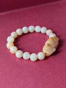Yellow jasper jade pi yao bracelet