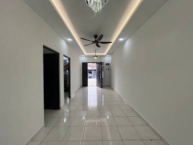 1-storey Terraced House For Sale in Bukit Beruntung,SGR