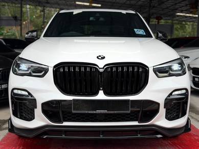 BMW X5 xDRIVE45e in Desa Petaling, KUL