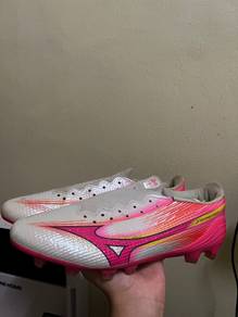 Mizuno Alpha lll football boots