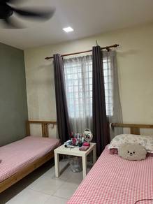 Room in Bangi, SGR