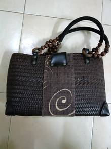 Handbag
