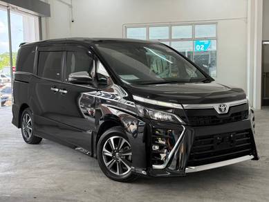 Toyota Voxy ZS KIRAMEKI III in Johor Bahru, JHR