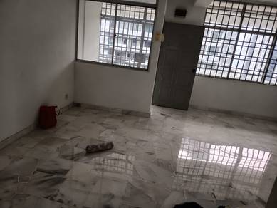 Flat For Rent in Taman Terubong Indah (Majestic Heights)