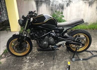 Kawasaki ER-6n