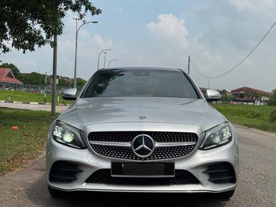 Mercedes Benz C300 300 AMG LINE in Masai, JHR