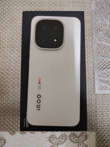 Vivo iqoo 15 12/256gb 